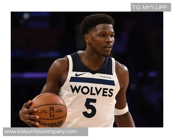 森林狼半场苦战爵士落后2分爱德华兹状态低迷戈贝尔贡献12分7篮板马卡表现抢眼拿下15分