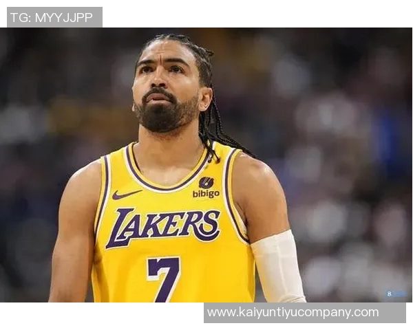 湖人末节进攻停滞不前文森特三分球引发太阳替补席狂欢